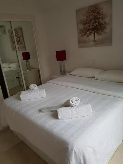 Diamond Room center 1