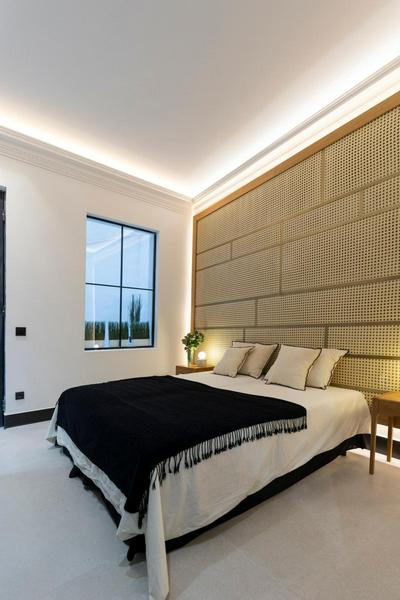 Luxury Almagro 2BD-3BTH by Madrid4You