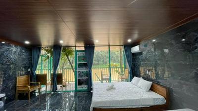 Quang Minh River View Hotel