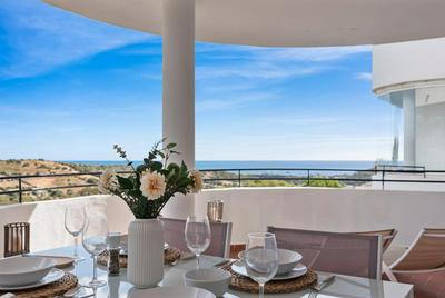 Panoramic Sea View Apartment with Pool
