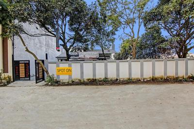 Hotel O GreenView Homestay