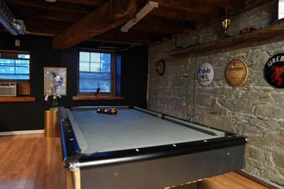 The love loft on the waterfree parking downtown