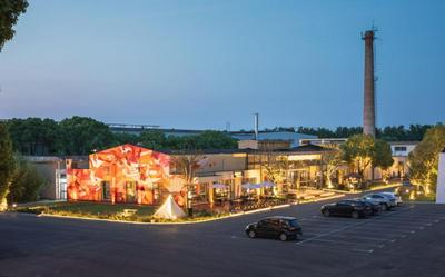 Ramadaencore By Wyndham Shanghai Pud ong Airport -Provide free 24hour shuttle bus service for airport pick-up and drop-off at Pud ong Airport