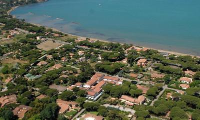 Appartamenti in Villa e Casali a Giannella
