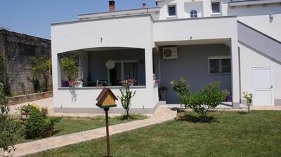 Apartments Nika