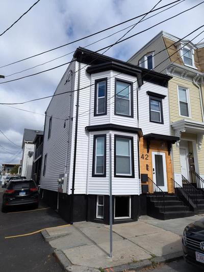Modern East Boston 2 Bed 2 Bath photo 5