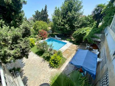 Irina,s Garden Guest House near Caspian Sea