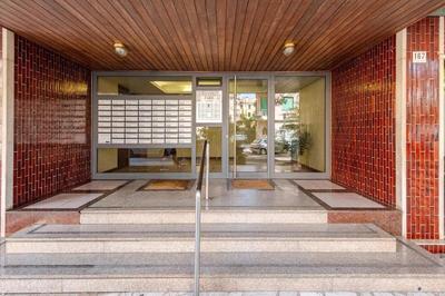 Modern Studio Apartment- 10 min to VENICE