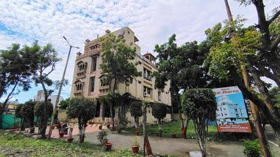 Hotel Sai Jharna