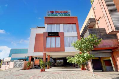 Super Townhouse NK Vivanta Luxury Rooms