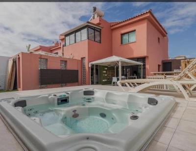 Oasis House
