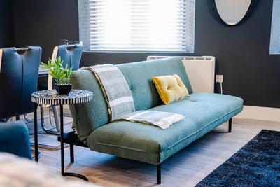 LUXURY SPACIOUS 2-BED & High Ceiling