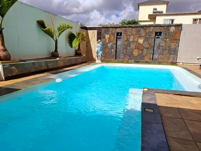 Peaceful Apartments with Pool - West Villa