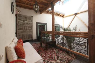 Riad Petit Palais 100m2 in der Medina mit Terrasse