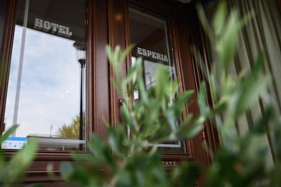 ESPERIA Hotel