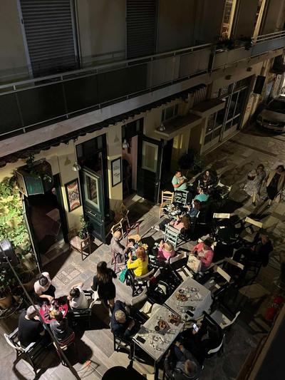 Agora Studio-Cozy Apartment in the historical city center of Kalamata