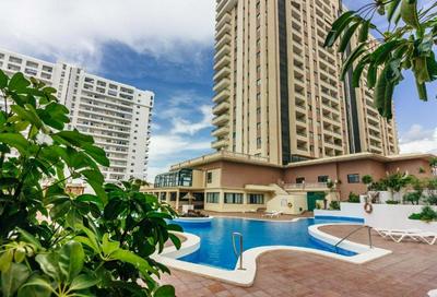 Skyline View Apartment - FREE PRIVATE Parking Including & Guest BONUS