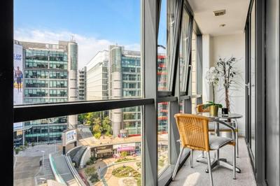 Luxury living in Paddington, London
