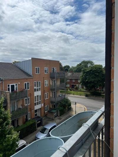 Flat in London