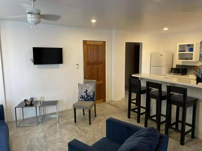 Flip Flop Inn Suites Unit 1