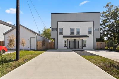 Stylish 3 Bedroom Rental - Just Minutes from Dowtown Houston