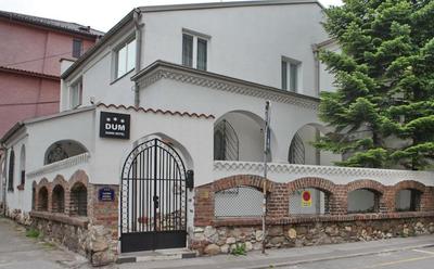 Hotel DUM