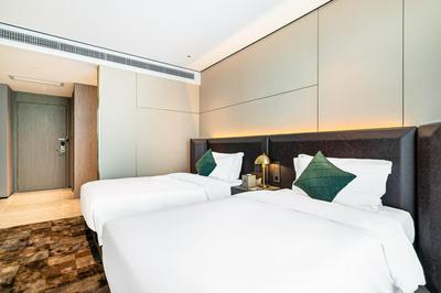 Jun Ming Happy World Yishang PLUS Hotel, Guangzhou