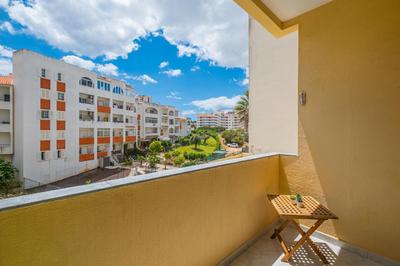 Blue Wave Apartment