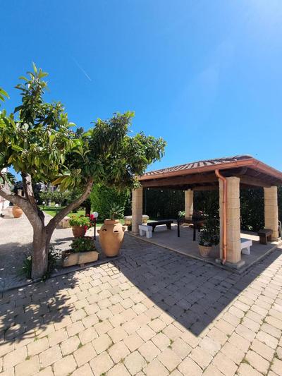 Casa i Due Noci