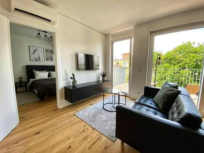 Rooftop Apartment with Terrace & AC - Self Check-In