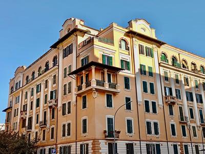 Ave Roma Suite