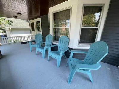 Lakewood Bed & Biscuit - Pet Friendly - Mins to LKWD Park