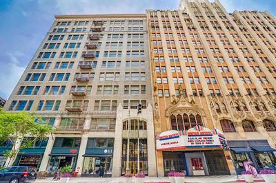 Downtown LA's Most Requested Property, Sleeps 4 with Free Parking!