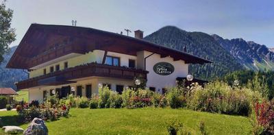 Hotel Vista Carnica