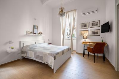 Giachery House Palermo, elegante appartamento stile Liberty