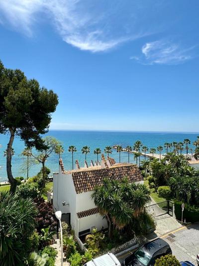 Homely Home Vistas al mar