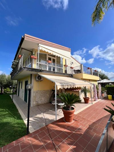 Villa Ludovica Siracusa, Pool 6x12, Jacuzzi, Padel, Pickleball, Volleyball, Wifi