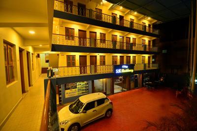 Estay SK Residency