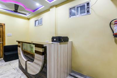 Hotel O Red Velvet Classic Near Netaji Subhash Chandra Bose International Airport