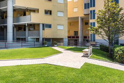 SE013 - Senigallia, ampio monolocale fronte mare al residence Piramidi