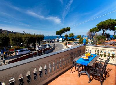 Terrace by the sea - Entire property with terrace