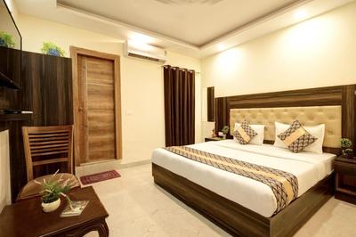 hotel rajesh villa