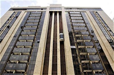 Flat Studium Qi Ibirapuera uh1606