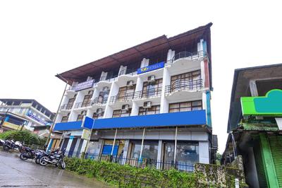 FabHotel Raj - Nr Madikeri Fort