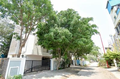 FabHotel Skylight Studio Rooms - Nr MCF CAMP