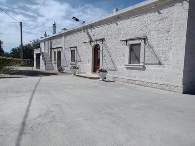 La casa di pietra location rosy