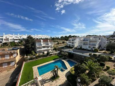 Apartamento vista piscina AV-28