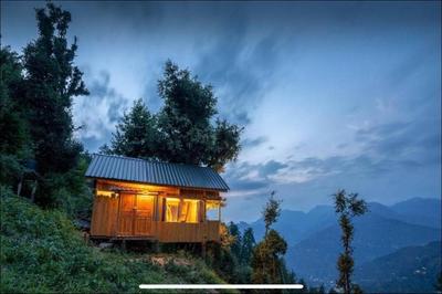 Himalayan Tree House, A hidden Place in jibhi 15 minutes Walking Distance From Road