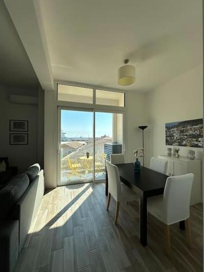 Crispi 89 - Sea view apartment