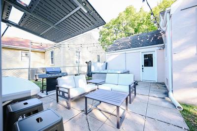 Gorgeous 3 bedroom home, minutes from Lambeau!